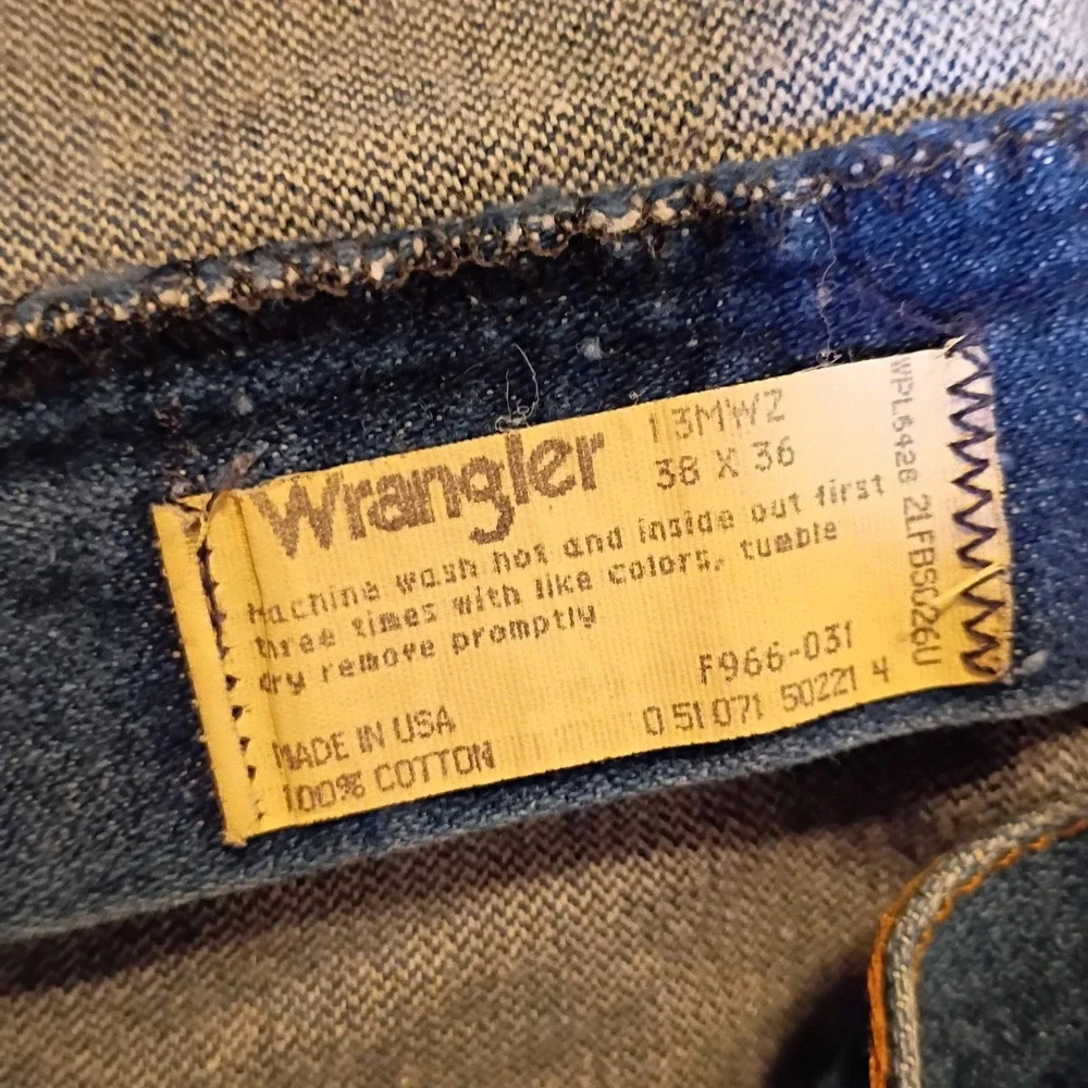 Wrangler 13MWZ Cowboy Cut Jeans Mens 38x36 Blue Denim Made in USA High Rise